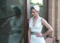 wedding photo - Bridal Birdcage Veil Bandeau Style - Ivory Cream - Free Feather Fascinator with Purchase