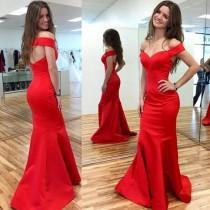wedding photo -  Sexy Off-The-Shoulder Open Back Mermaid Red Prom Dress from Tidetell