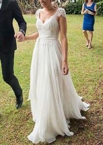 wedding photo - Elegant A-line V-neck Cap Sleeves Appliqued Beaded Sweep Train Lace Ivory Chiffon Beach Wedding Dress