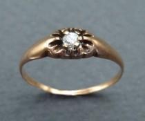 wedding photo - 10K gold Belcher diamond ring - size 5.5