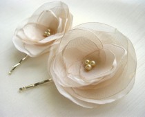 wedding photo -  ivory flower hair pin, bridal accessory, brides flowers, rhinestone bead