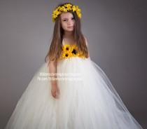 wedding photo - Ivory Sunflower Tutu Dress, Sunflower Tutu Dress, Tutu Dress with Sunflowers, Sunflower Flower Girl Dress, Flower Girl Tutu Dress, Tutu