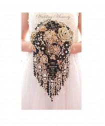 wedding photo - Rose gold and black BROOCH BOUQUET in waterfall cascading teardrop gold  Great Gatsby style, jeweled with rose design brooches for wedding