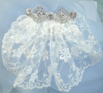 wedding photo - Bridal Veil, Short Wedding Veil, Lace Wedding Veil, Veil with Rhinestone Jewel Trim, Weddings, Bridal Veil, Wedding, Wedding Clothing