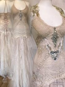 wedding photo - Wedding dress alternative,beach wedding dress,wedding dress lace,beautiful bridal gown,Vintage wedding,Victorian wedding,beach wedding dress