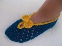 wedding photo - Crochet Slippers Pattern, CROCHET PATTERN, slippers pattern, comfortable slippers pattern, house slippers, crochet shoes, gift for wife