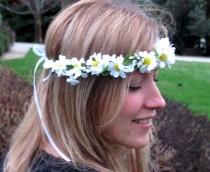 wedding photo - Daisy Flower Crown If your going to San Fransisco, wear Flowers in your Hair EDC Bridal party accessories Hippie Hair Wreath Music Festivals