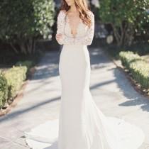 wedding photo -  Sexy Deep V-Neck Long Sleeve Lace Top Mermaid Wedding Party Dresses, WD0038