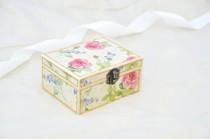 wedding photo - Ring box - Floral wedding decor - Easter gift - Small jewelry box - Wooden box - Ring bearer box - Wedding ideas - Wedding box