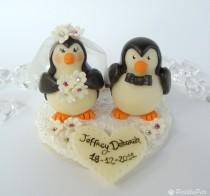 wedding photo - Penguin cake topper, love birds with snow base and banner