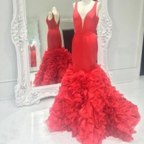 wedding photo - Honorable V Neck Red Mermaid Sleeveless Backless Gown Dress from Dressywomen