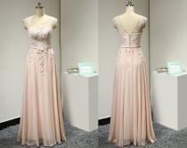 wedding photo - Blush Pink Long Bridesmaid Dress with Pearls Beaded Lace Appliques Chiffon V Back Prom Dress Beautiful Evening Gown for Women