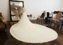 wedding photo - Unique Detachable Train For Wedding Dresses, Dramatic Wedding Dress Train, Lace Wedding Train, Transformational Wedding Dresses, Custom