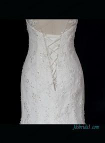 wedding photo -  Stunning illusion scoop neck lace mermaid wedding dress
