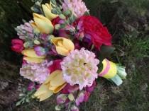 wedding photo - Springy tulip, hyacinth, ranunculus and snapdragon bouquet
