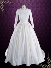 wedding photo - Modest Plain Ball Gown Wedding Dress With Long Sleeves 