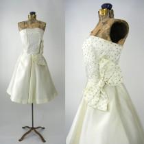 wedding photo - Vintage 50s Dress, Vintage Ivory Satin Dress, 1950s Strapless Dress, Vintage Bridal Dress, 50s Wedding Dress, 50s Prom Dress, 50s Strapless