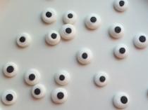 wedding photo - Royal icing eyes -- Halloween -- Cake decorations cupcake toppers edible (24 pieces)