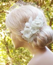 wedding photo - Ivory Birdcage Veil, Wedding Hairstyles, Wedding Fascinator, Bridal hair piece, Bridal Headpiece, Ivory Fascinator, Bridal Hairstyles