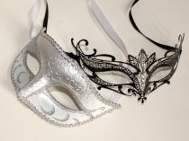 wedding photo - Laser cut Venetian metal Rock Pigeon Mask Masquerade wedding+male(PVC, Silver), SKU: 6E31A+6F22