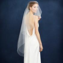 wedding photo - Twigs & Honey® single layer fingertip veil