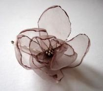 wedding photo - romantic chocolate coffee rose blossom flower bobby pin
