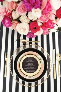 wedding photo - Bold Black And Gold Place