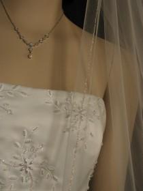 wedding photo - Wedding veil. Silver pencil edging. 42" fingertip length.