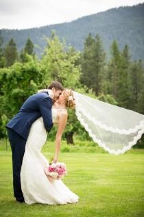 wedding photo - Lace Wedding Veil - Mantilla - Fingertip Length - Wedding Veil - Ivory Lace Veil