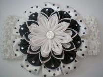wedding photo - Headband for baby girls kanzashi flowe, elastic band  the classic flower in peas black and white made of satin ribbon,  for girls