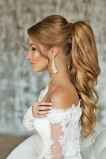 wedding photo - 18 Party Perfect Pony Tail Hairstyles For Your Big Day