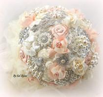 wedding photo - Blush Brooch Bouquet, Cream, Ivory, Blush, Pink, Elegant Wedding, Vintage Style, Bridal, Jeweled, Crystals, Pearls, Fabric, Lace, Gatsby
