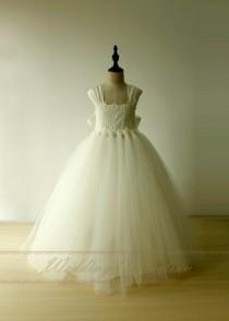 wedding photo - Ivory Ball Gown Tutu Flower Girl Dress Lace Tulle Princess Dress Cap Sleeves