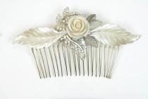 wedding photo - Bridal Hair comb Silver Vintage Wedding Hair comb Leafs Flowers and Crystals Flower bridal Rhinestones wedding Haircomb Wedding Hair Comb