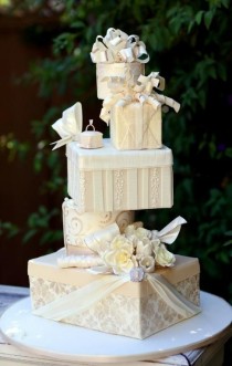 wedding photo - Unique Wedding Cake