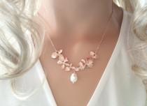 wedding photo - Rose Gold Necklace, Orchid Necklace, Flower Necklace, Wedding, Bridesmaid gifts, Mother, Sister, Wife, Pearl Necklace, Bridesmaid Jewelry ,
