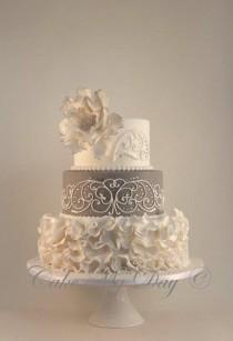 wedding photo - Elegant cake