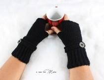 wedding photo - Guanti in lana neri, gloves blacks wool, handmade crochet nero guanti senza dita, fingerless gloves, regalo per lei, black, made in Italy