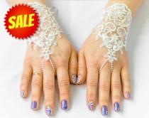 wedding photo - Light ivory fingerless gloves with lacing, wedding gloves, bridal gloves, evening gloves, prom gloves 5"