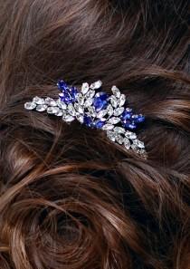 wedding photo - Blue Bridal hair comb Something blue Wedding hair comb Navy blue Wedding Hair accessory Rhinestone hair comb Sapphire blue Crystal hair comb