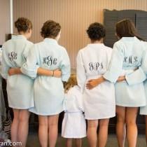 wedding photo - Why Satin Robes Are Ideal For Bridal Parties