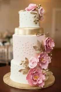 wedding photo - Pink Wedding Cake