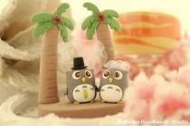 wedding photo - Owl and Penguins , Palm tree and hammock cake topper ---k533