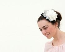 wedding photo - Ornsay - Black and White Fascinator made with feathers over a velvet leaf