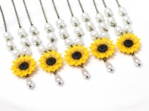 wedding photo -  Set of 3. 4. 5. 6. 7. 8. Sunflower Necklace, Yellow Sunflower Bridesmaid, Flower and Pearls Necklace, Bridal Flowers, Bridesmaid Necklace