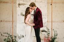 wedding photo - Marsala + Emerald Elopement Inspiration at a Dallas Warehouse