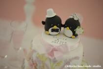 wedding photo - Penguins Wedding Cake Topper (K407)