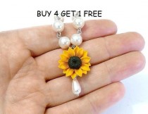 wedding photo -  Sunflower Necklace - Bridal jewelry in yellow with pearls