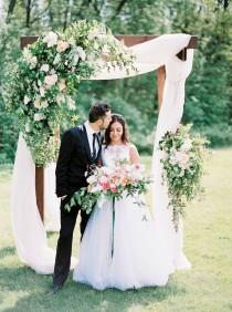 Summer Floral Legacies Inspiration shoot wedding photo - Summer Floral Legacies Inspiration shoot