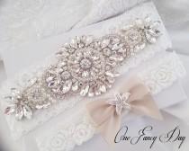 Starfish Beach Wedding Garter, Beach Weddings, Bridal Garter,Beach Bride,Bridal Garter Pearl,Starfish Wedding wedding photo - Starfish Beach Wedding Garter, Beach Weddings, Bridal Garter,Beach Bride,Bridal Garter Pearl,Starfish Wedding